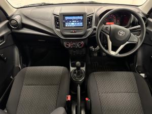 Toyota Vitz 1.0 - Image 8