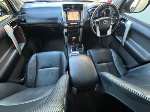 Toyota Land Cruiser Prado 3.0DT VX - Image 6