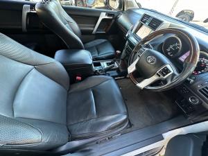 Toyota Land Cruiser Prado 3.0DT VX - Image 16