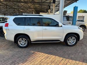 Toyota Land Cruiser Prado 3.0DT VX - Image 3
