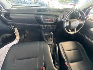 Toyota Hilux 2.4GD single cab S (aircon) - Image 6