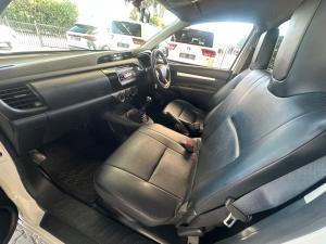 Toyota Hilux 2.4GD single cab S (aircon) - Image 7