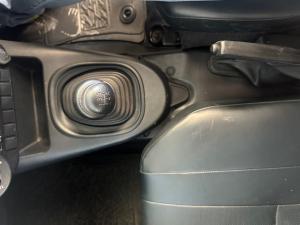 Toyota Hilux 2.4GD single cab S (aircon) - Image 10