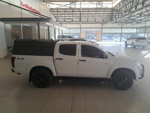 Isuzu D-Max 250 double cab 4x4 Hi-Ride - Image 3