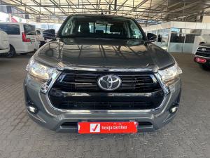Toyota Hilux 2.4GD-6 double cab Raider manual - Image 4