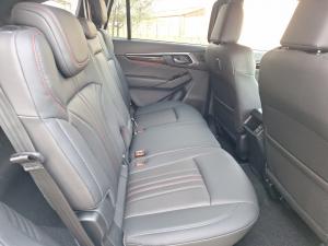 Isuzu mu-X 3.0TD Onyx 4x4 - Image 17