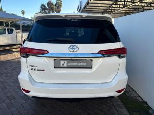 Toyota Fortuner 2.4GD-6 - Image 5