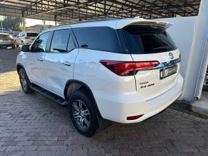 Toyota Fortuner 2.4GD-6 - Image 21