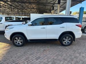 Toyota Fortuner 2.4GD-6 - Image 22