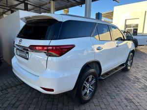 Toyota Fortuner 2.4GD-6 - Image 2