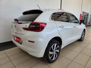 Toyota Starlet 1.5 XR manual - Image 2