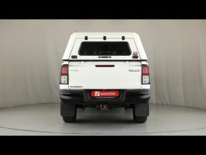 Toyota Hilux 2.4GD-6 single cab Raider manual - Image 6