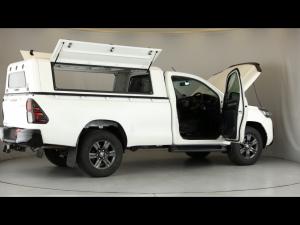 Toyota Hilux 2.4GD-6 single cab Raider manual - Image 18