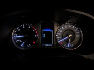 Toyota Hilux 2.4GD-6 single cab Raider manual - Image 25