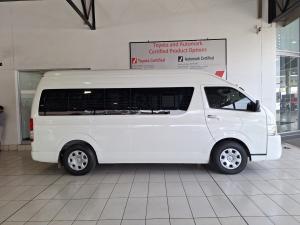 Toyota Hiace 2.5D-4D bus 14-seater GL - Image 4