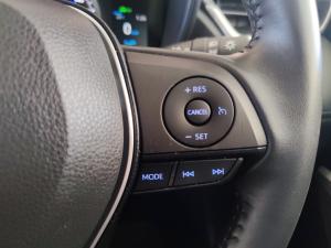 Toyota Corolla Cross 1.8 Hybrid XS - Image 10