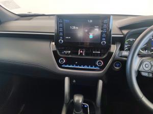 Toyota Corolla Cross 1.8 Hybrid XS - Image 15