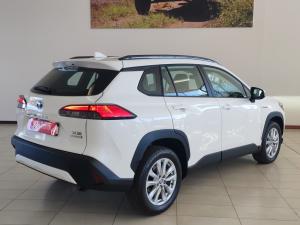 Toyota Corolla Cross 1.8 Hybrid XS - Image 2