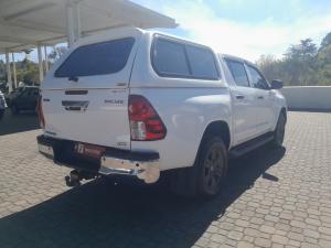 Toyota Hilux 2.4GD-6 double cab 4x4 Raider manual - Image 2
