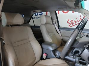 Toyota Fortuner 3.0D-4D Ltd edition auto - Image 9