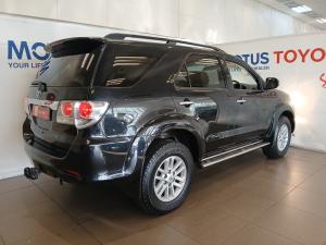 Toyota Fortuner 3.0D-4D Ltd edition auto - Image 3