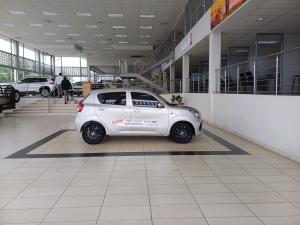 Toyota Vitz 1.0 XR auto - Image 3