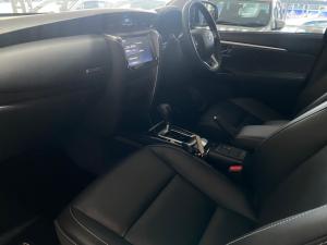 Toyota Fortuner 2.4GD-6 Raised Body automatic - Image 7