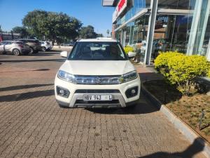 Suzuki Vitara Brezza 1.5 GLX automatic - Image 3
