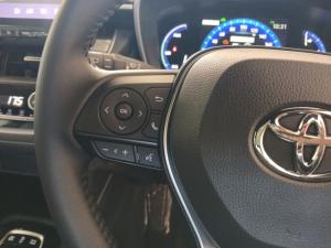 Toyota Corolla Cross 1.8 XS Hybrid - Image 9