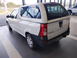 Nissan NP200 1.6 Safety PackS/C - Image 12