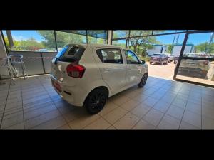 Toyota Vitz 1.0 XR - Image 2