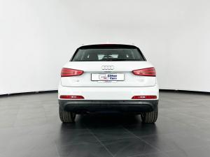 Audi Q3 2.0T FSI Quatt Stronic - Image 8