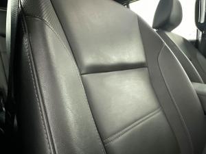 Ford Everest 3.2 Tdci LTD 4X4 automatic - Image 13
