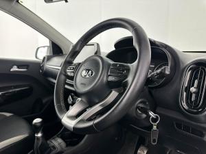 Kia Picanto 1.2 X-LINE - Image 19
