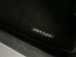 Kia Picanto 1.2 X-LINE - Image 9