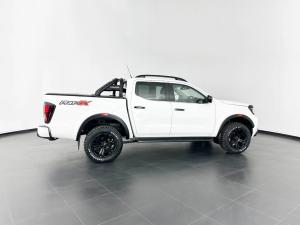 Nissan Navara 2.5DDTI PRO-4X 4X4 automatic D/C - Image 4