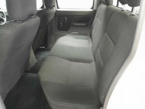 Nissan Hardbody NP300 2.4i HI-RIDERD/C - Image 12