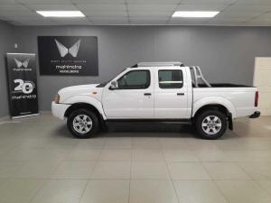 Nissan Hardbody NP300 2.4i HI-RIDERD/C - Image 3