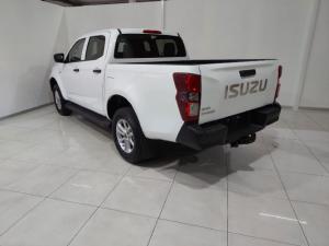 Isuzu D-Max 1.9TD single cab L manual - Image 4
