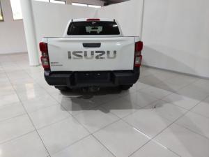 Isuzu D-Max 1.9TD single cab L manual - Image 7