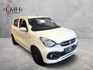 Toyota Vitz 1.0 XR manual - Image 1