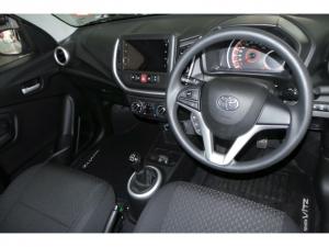 Toyota Vitz 1.0 XR manual - Image 8