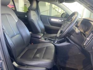 Volvo XC40 T5 AWD Momentum - Image 10