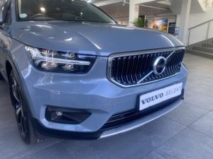 Volvo XC40 T5 AWD Momentum - Image 14