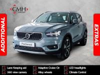 Thumbnail Volvo XC40 T5 AWD Momentum