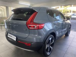 Volvo XC40 T5 AWD Momentum - Image 3