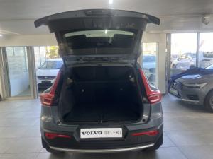 Volvo XC40 T5 AWD Momentum - Image 5