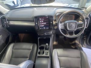 Volvo XC40 T5 AWD Momentum - Image 6