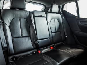 Volvo XC40 T5 AWD Momentum - Image 7
