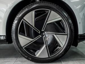 Volvo EX90 Ultra Twin Performance - Image 11